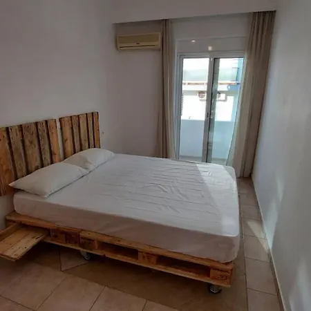 Johny Clara House *