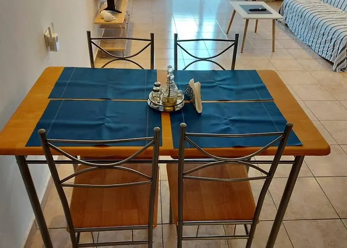 Johny Clara House דירה *