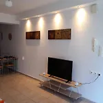 公寓 Johny Clara House